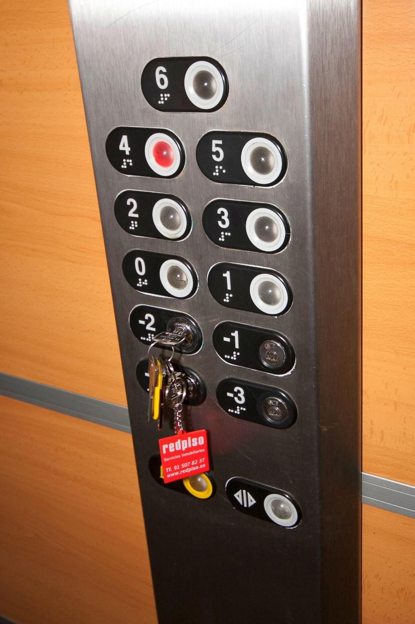 Apartament Ave Huelin 3rooms Con Parking Y Ac