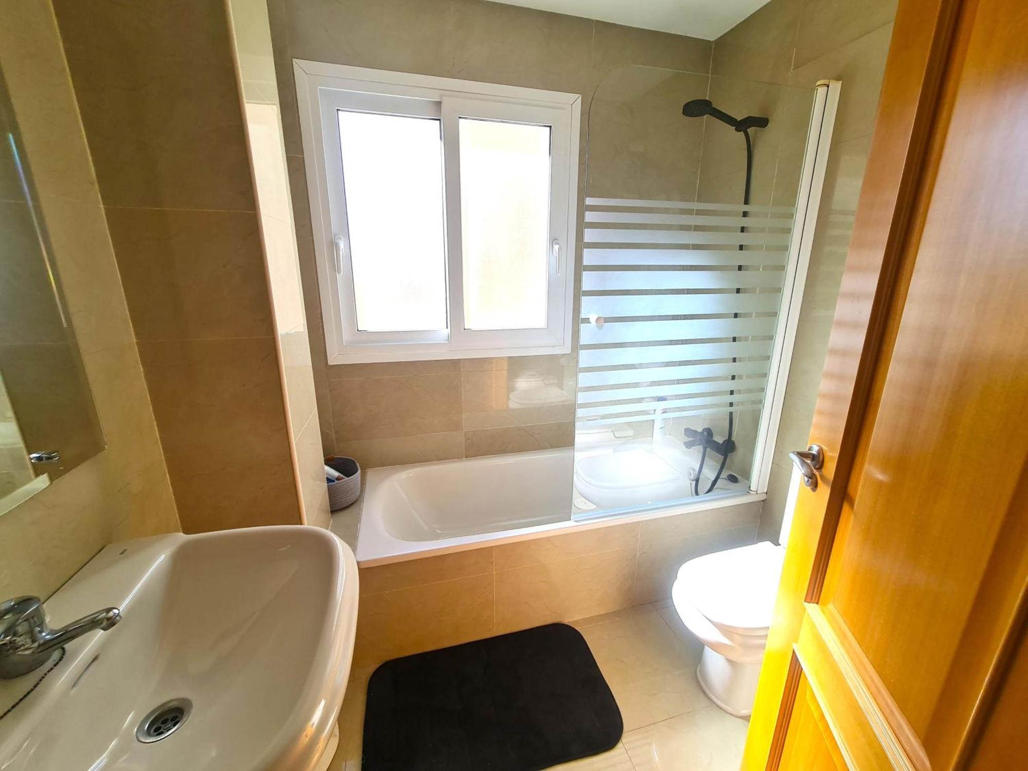 Apartament Ave Huelin 3rooms Con Parking Y Ac